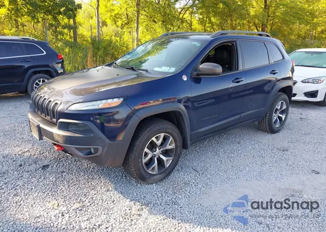 2015 Jeep Cherokee Trailhawk z USA, uszkodzony, nr VIN 1C4PJMBS5FW605123